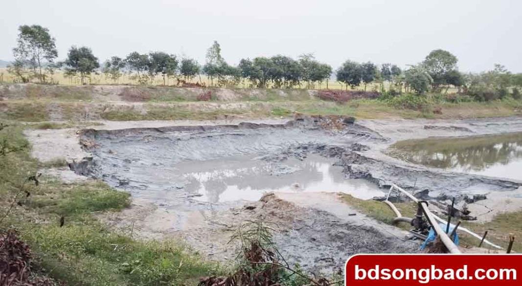 কসবা উপজেলায় অবৈধ ড্রেজারের বিরুদ্ধে অভিযান অব্যাহত